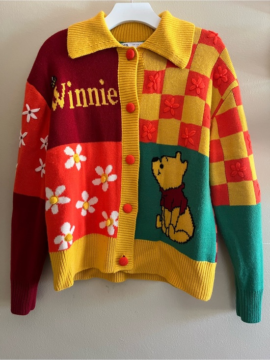Disney Sweaters - Winnie the Pooh cardigan